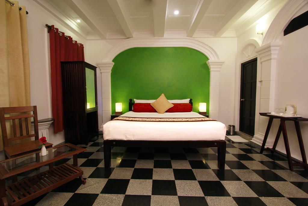 เลอ ชาโต - อะ เฮอริเทจ บูทิก โฮเต็ล Hotel ปอนดิเชอรี ห้อง รูปภาพ